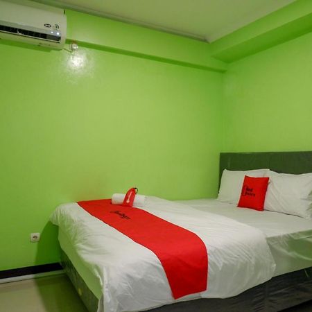 เรดดอร์ซ แอต จาลัน กาต็อต ซูโบรโต เซมารัง Hotel เซอมารัง ภายนอก รูปภาพ